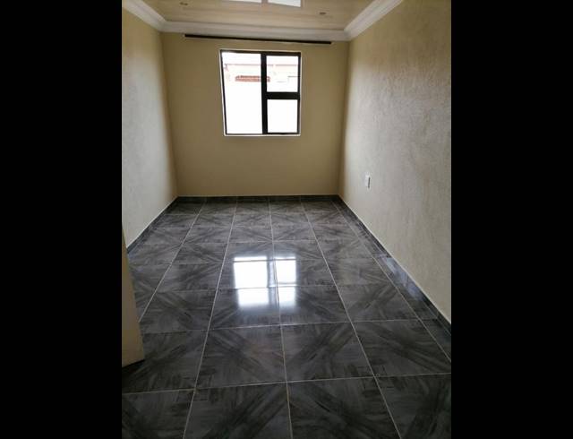 1 BEDROOM HOUSE FOR SALE IN SOSHANGUVE SOUTH